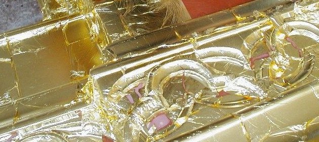 Doratura, argentatura e patinatura su cornici e oggetti